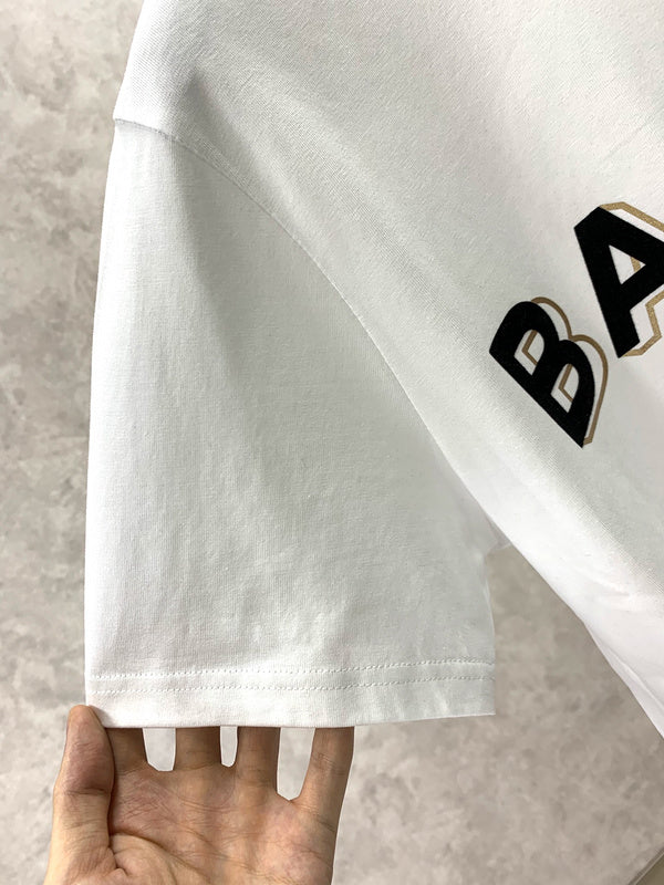 Texture and finish detail of Balmain luxury piece style No.096