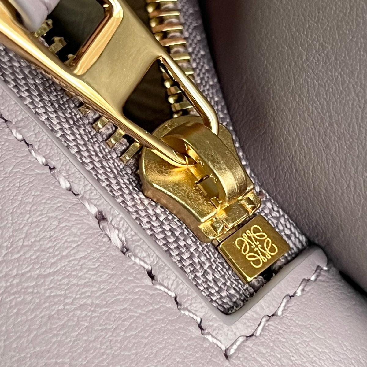 Bags- Loew Small Puzzle Edge Bag Premium Designer Shoulder Bag