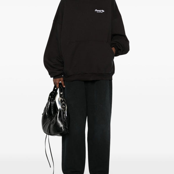 Close-up of Balenciaga jerseys & knitwear hardware and fine stitching