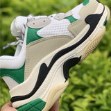 Balenciaga shoes Style 300 - texture and material detail