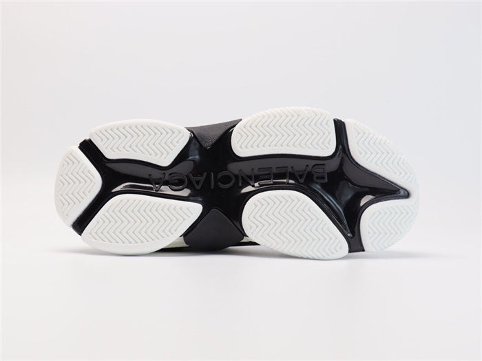 Balenciaga shoes Style 412 - logo and branding close-up
