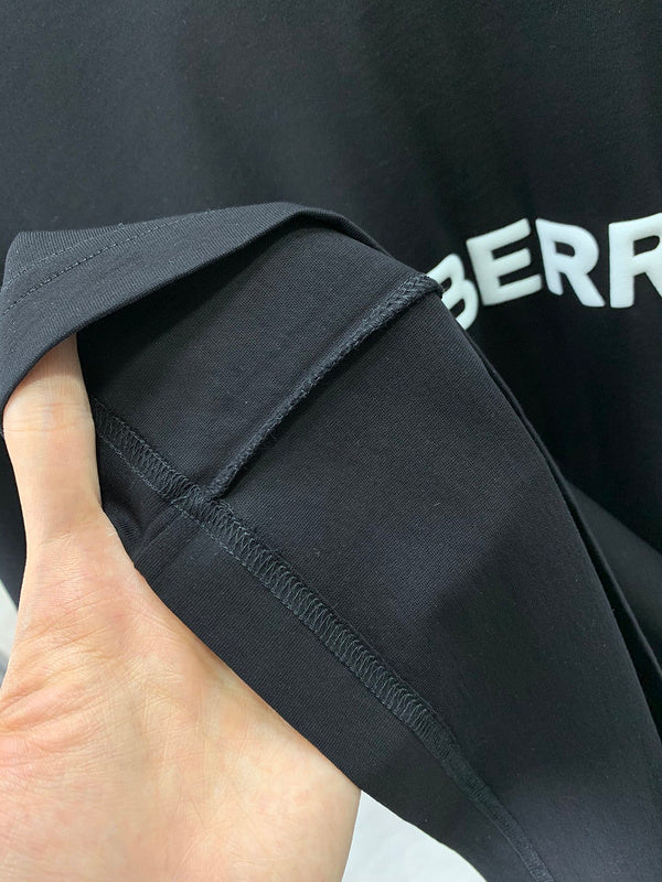 Styling view of Burberry luxury piece style No.303