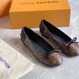 Close-up detail view of Louis Vuitton luxury piece style No.052