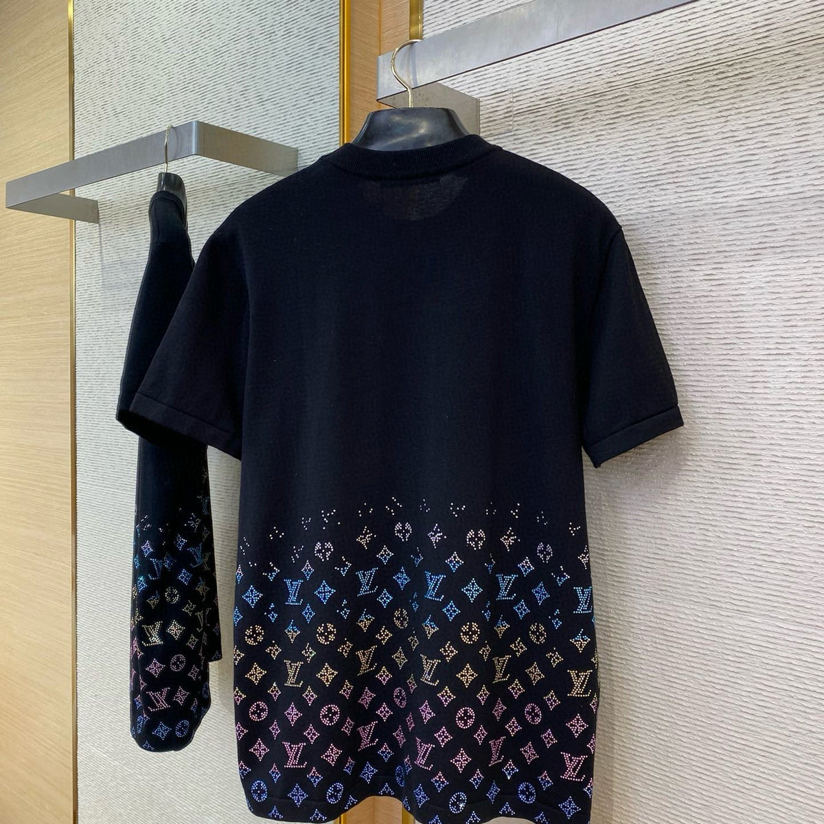 Louis Vuitton T-Shirts- Louis Vuitton Lou T-shirt Premium Designer Cotton T-Shirt
