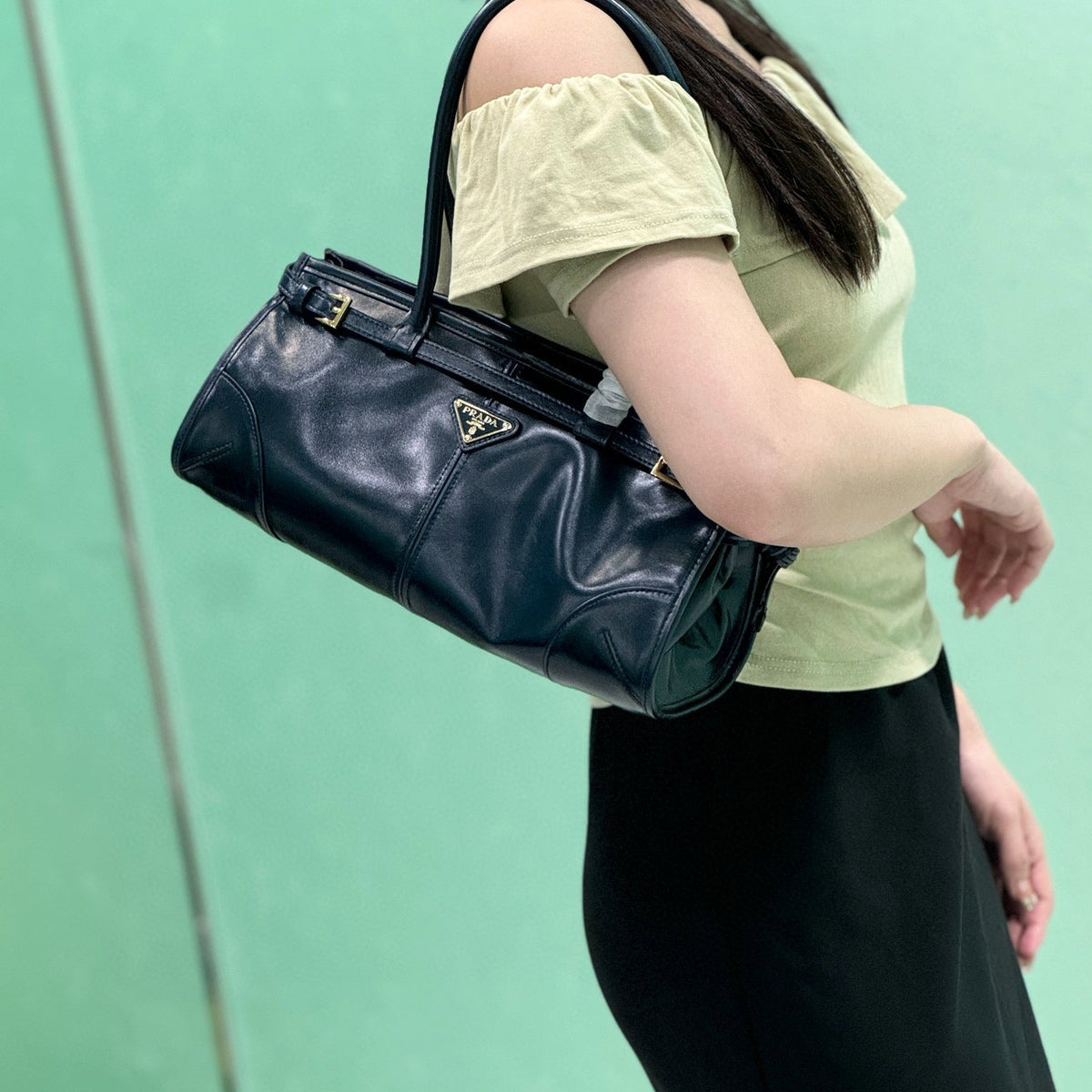 Bags- Pd Medium Leather Handbag Luxury Designer Leather Handbag