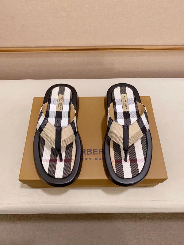 Burberry shoes Style 026 - packaging and accessories