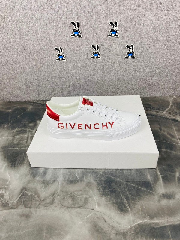 Givenchy shoes Style 128 - sole and craftsmanship detail