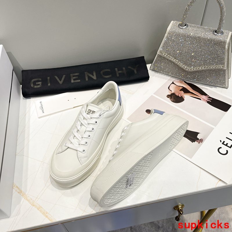 Givenchy shoes Style 109 - top view showing design