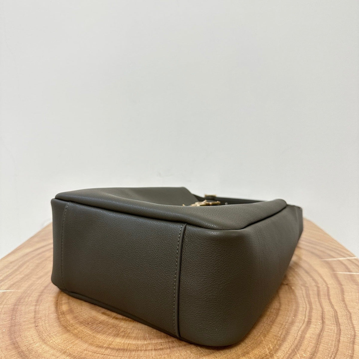 Saint Laurent Bags- Saint Laurent Le 5 À 7 Supple Small Bag Luxury Designer Leather Handbag