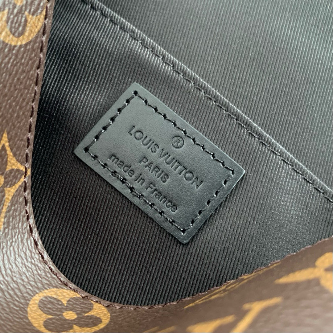 Louis Vuitton Bags- Louis Vuitton Lou Montsouris Messenger Pm Bag Elegant Everyday Designer Handbag