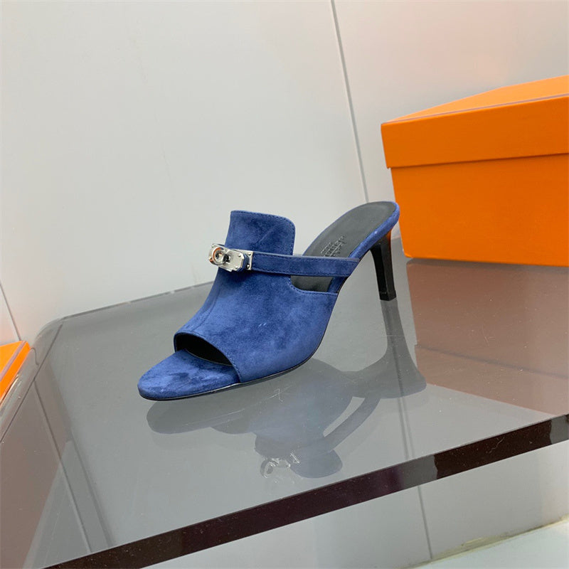 Hermès Black Bow-Detail Flats - Toe Detail View