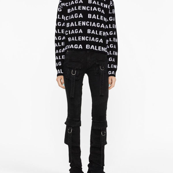 Close-up of Balenciaga jerseys & knitwear hardware and fine stitching
