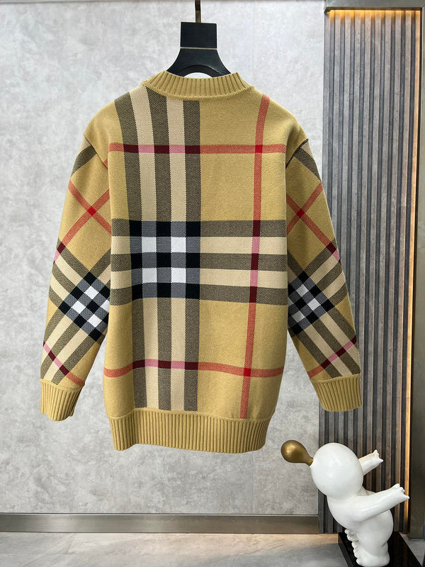 Close-up detail view of Burberry luxury piece style No.330
