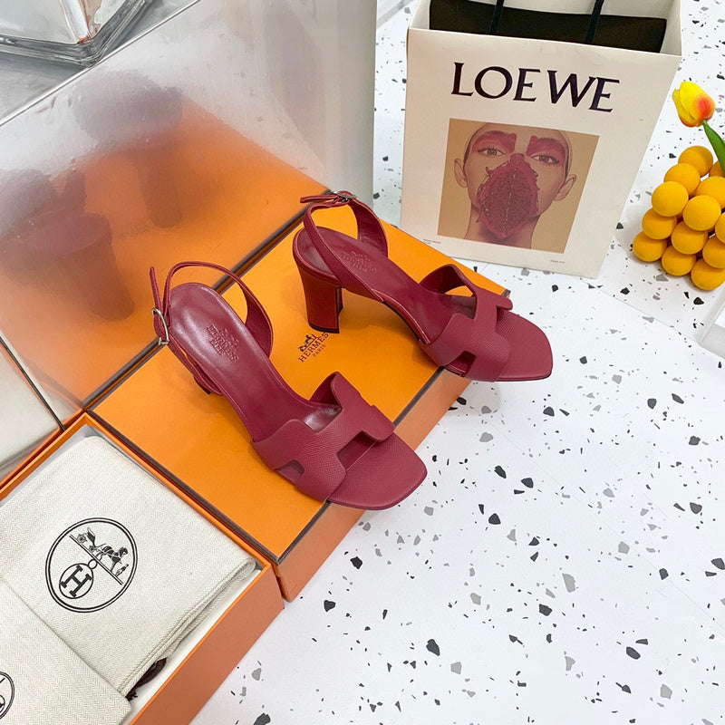 Hermès Camel Block Heel Sandals - Sole Detail View