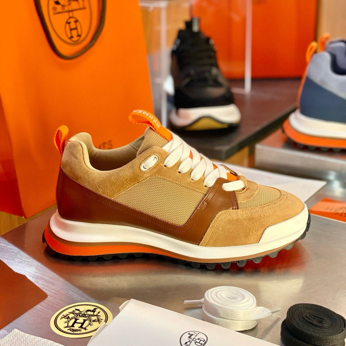 Shoes? Herm Leader Sneakers Premium Designer Casual Shoes