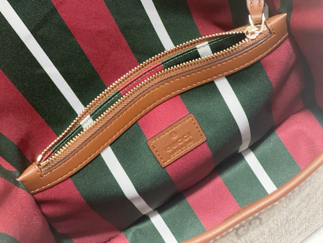 Gucci Bags- Gucci Emblem Small Shoulder Bag Premium Designer Shoulder Bag