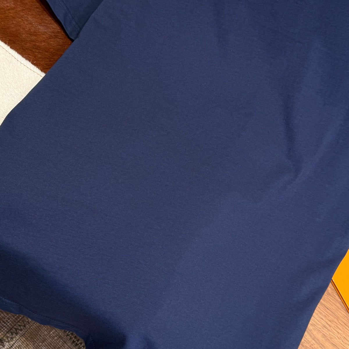 Louis Vuitton T-Shirts- Louis Vuitton Lou T-shirt Premium Designer Cotton T-Shirt
