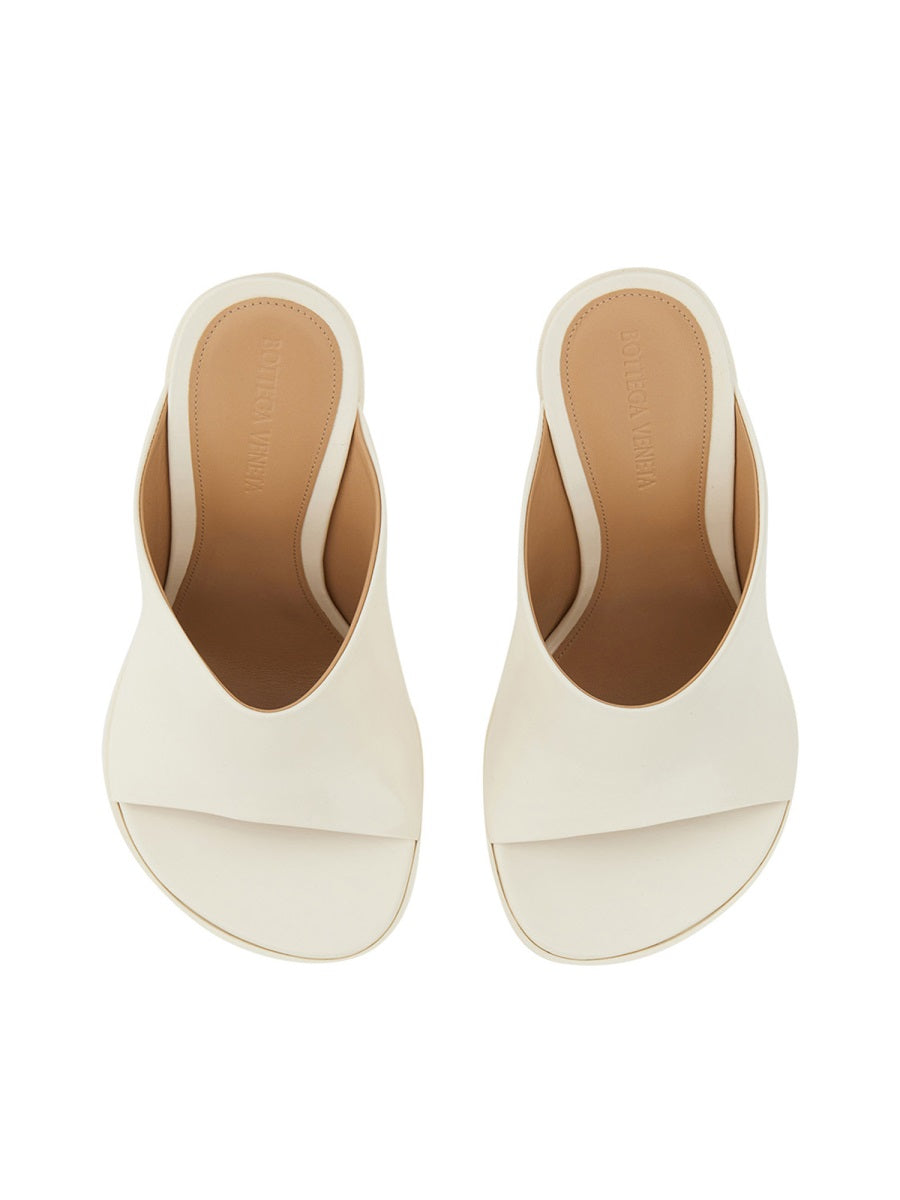 Bottega Veneta pumps luxury designer piece front view
