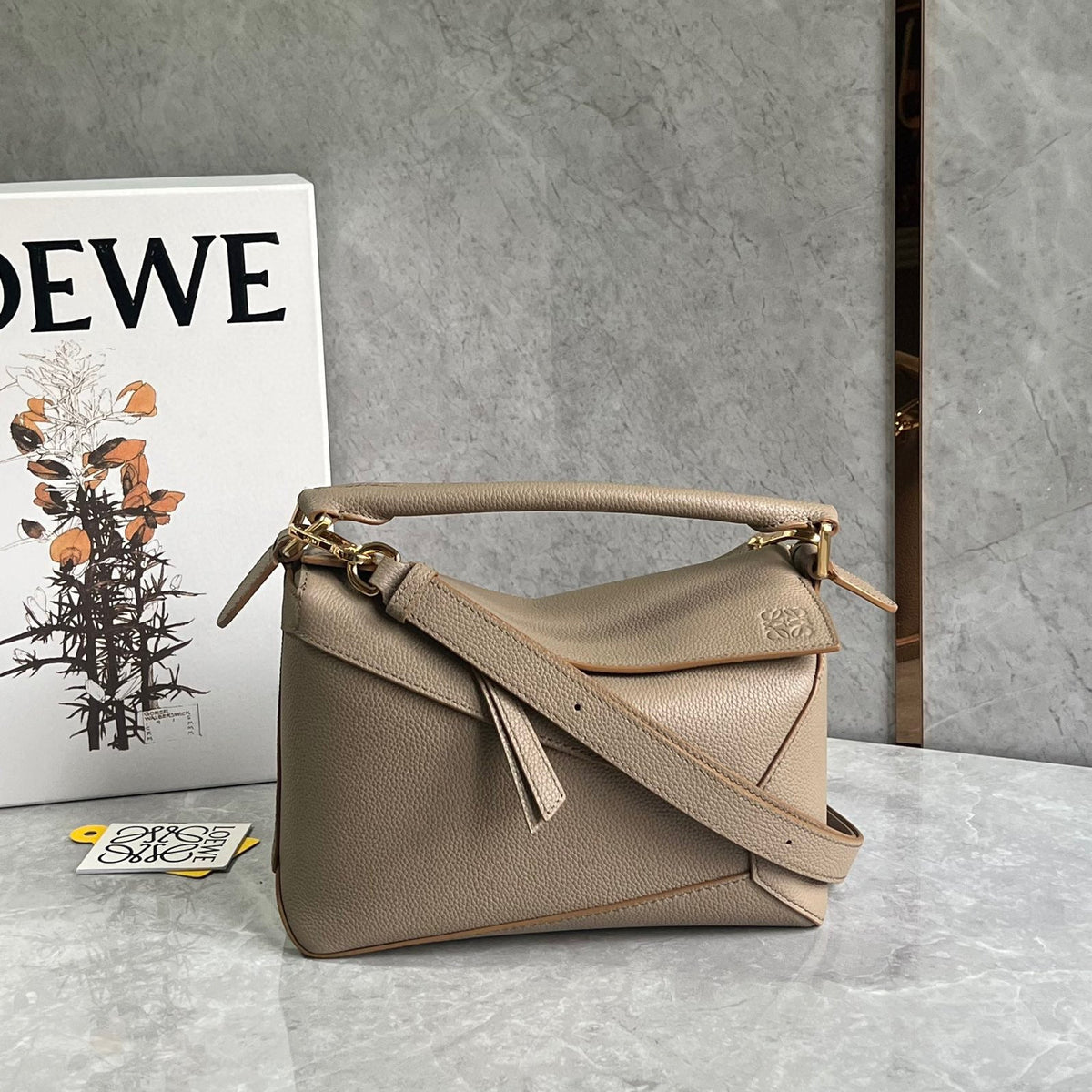 Bags- Loew Small Puzzle Edge Bag Elegant Everyday Designer Handbag