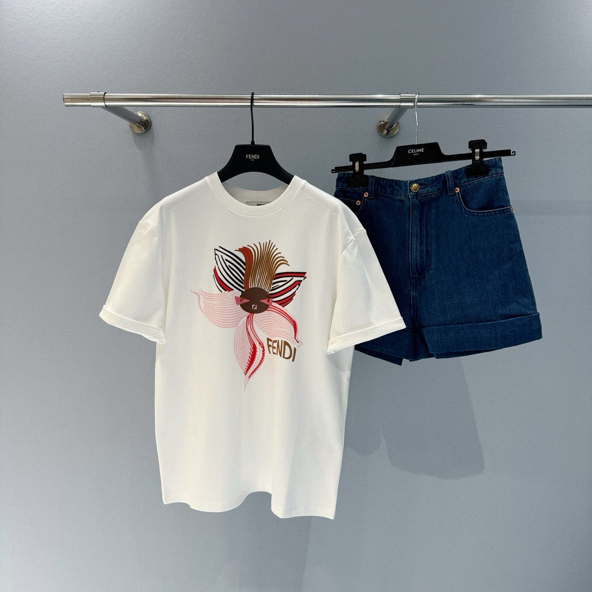 T-Shirts- Fen T-shirt Casual Everyday Designer Tee