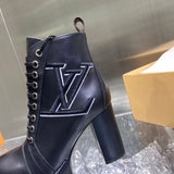 Louis Vuitton Tan Pointed-Toe Flats - Close-Up Texture View