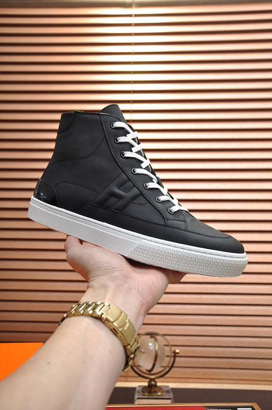 Hermes shoes Style 051 - back heel detail