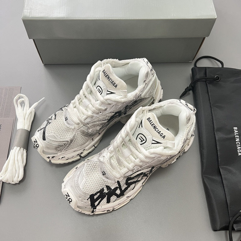 Balenciaga shoes Style 002 - top view showing design
