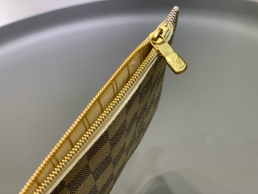Velouxe Accessories?  Velouxe Lou Neverfull Mm Luxury Designer Fashion Accessory