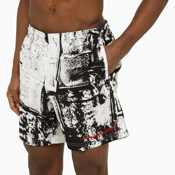 Alexander McQueen Shorts? Alexander Mcqueen Abstract Print Swim Shorts With Logo Men Everyday Lightweight Designer Shorts