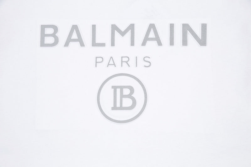 Three-quarter angle view of Balmain luxury piece style No.083