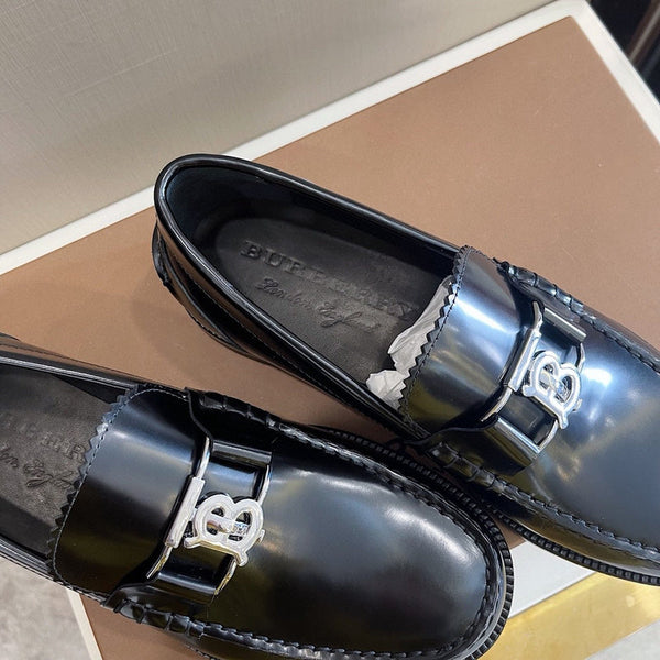 Burberry shoes Style 131 - sole and craftsmanship detail