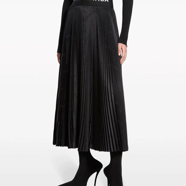 Close-up of Balenciaga skirts hardware and fine stitching