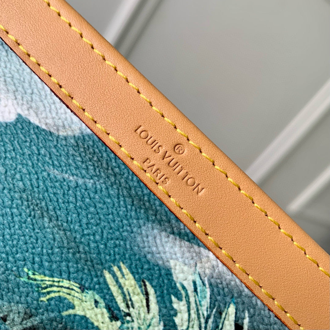 Louis Vuitton Wallets- Louis Vuitton Lou Gaston Wearable Wallet Compact Luxury Card Wallet