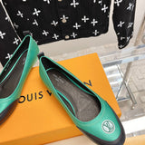 Louis Vuitton Tan High-Top Sneakers - Sole Detail View
