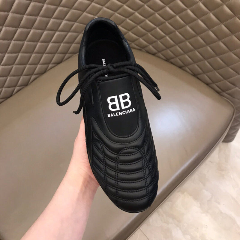 Balenciaga shoes Style 312 - packaging and accessories