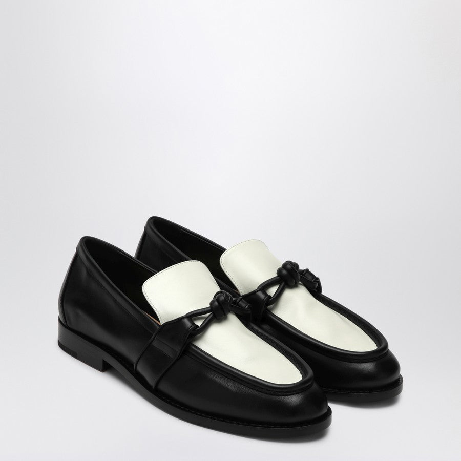 Bottega Veneta flats luxury designer piece front view