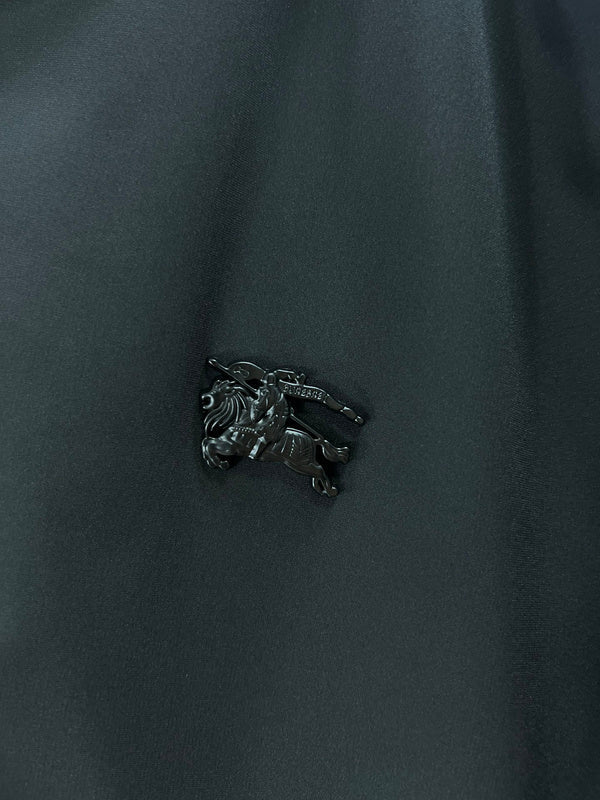 Front view of Burberry luxury piece style No.356