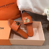 Texture and finish detail of Louis Vuitton luxury piece style No.025