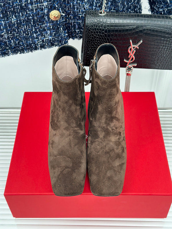 Roger Vivier shoes front view designer style