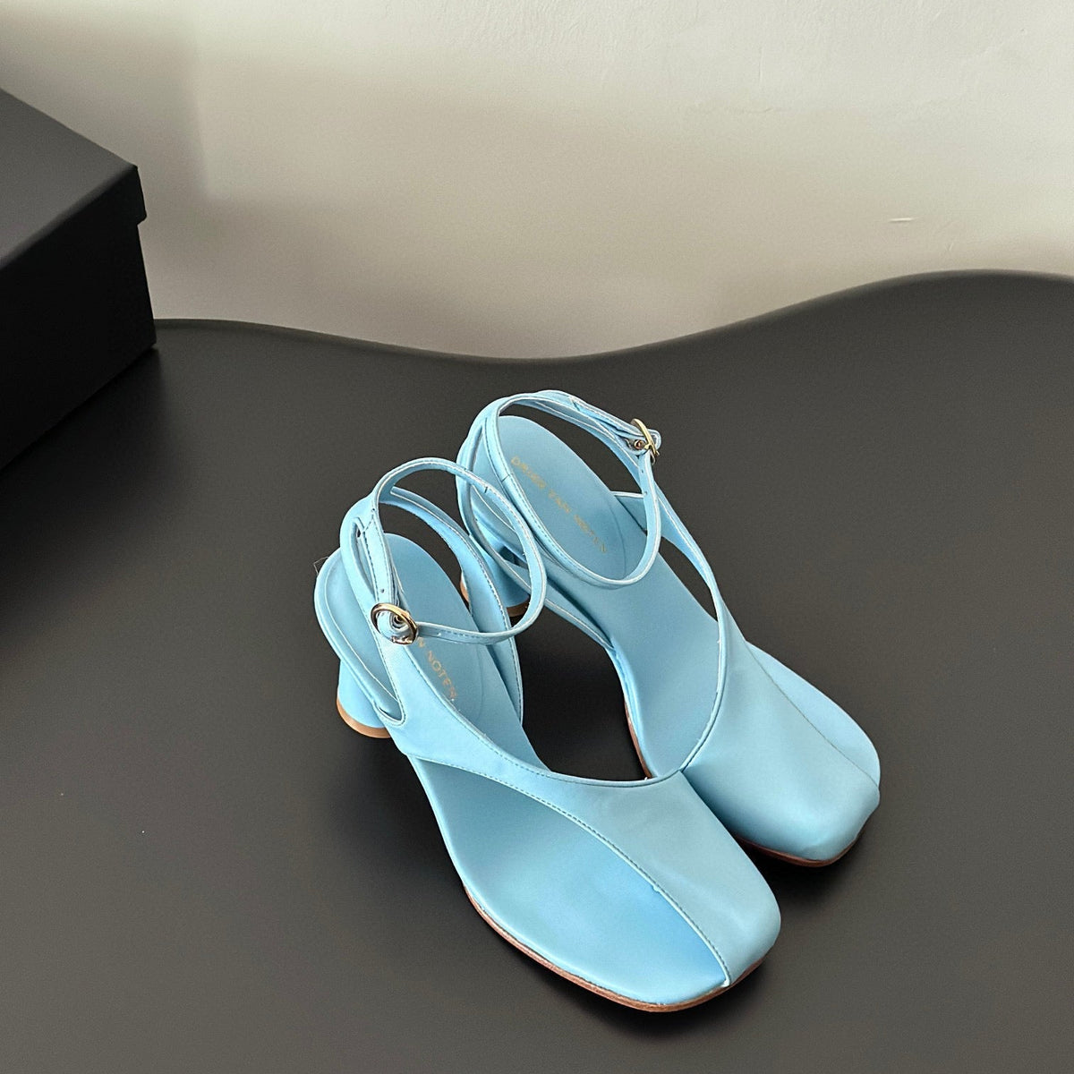 Shoes- Dries Van Noten Heels Premium Designer Casual Shoes