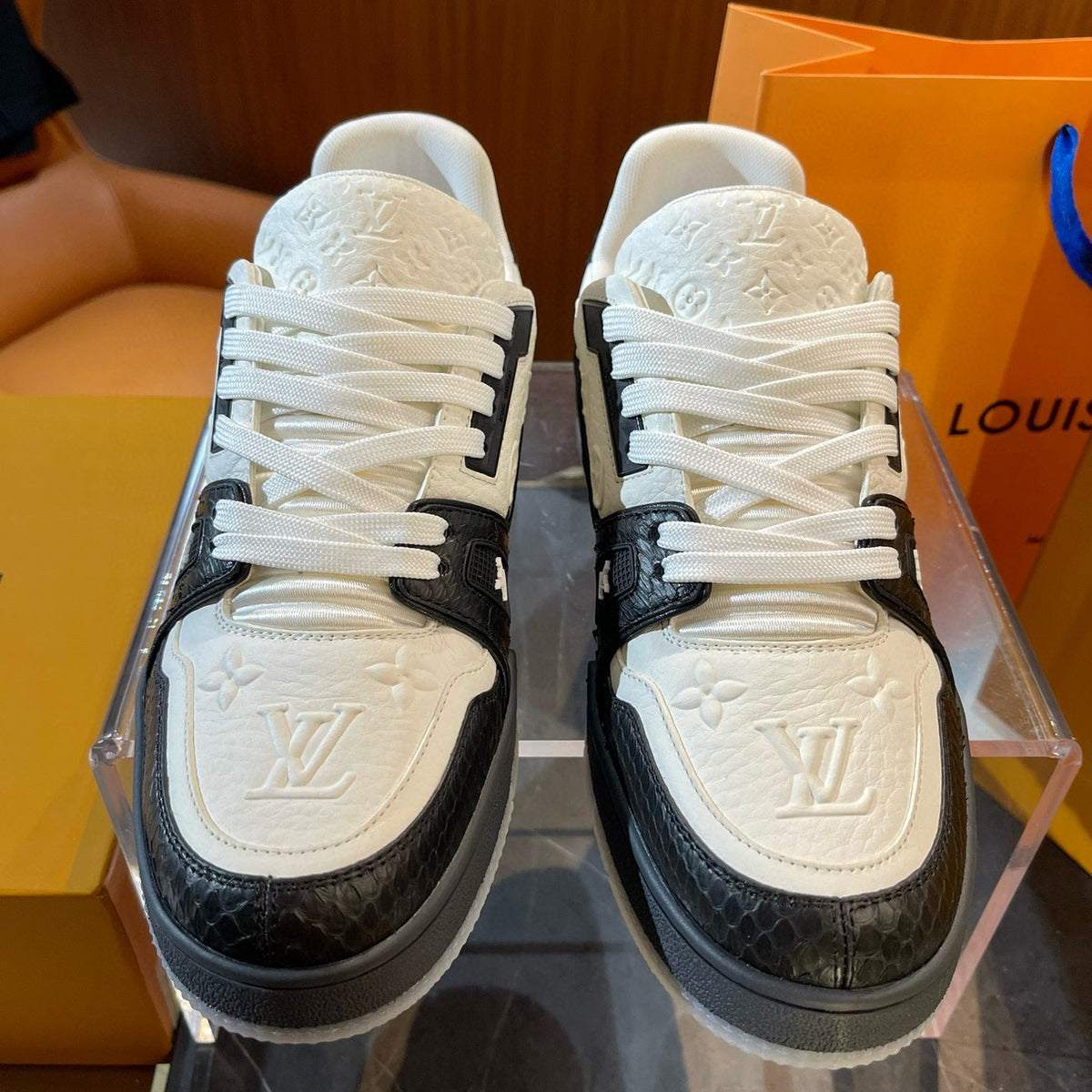 Louis Vuitton Shoes- Louis Vuitton Lou Trainers Luxury Lifestyle Designer Footwear