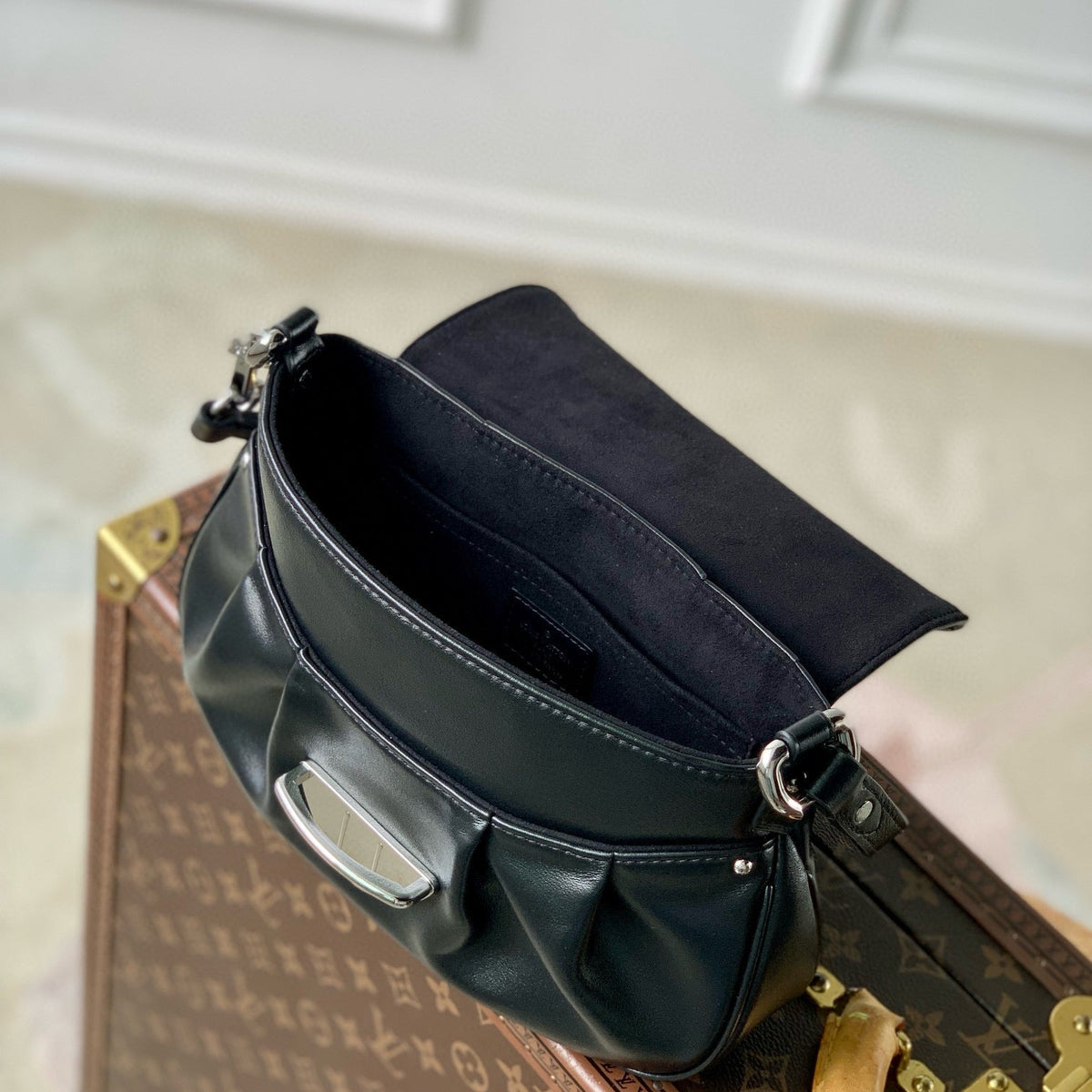 Louis Vuitton Bags- Louis Vuitton Lou Sunset Vibe Bag Premium Designer Shoulder Bag