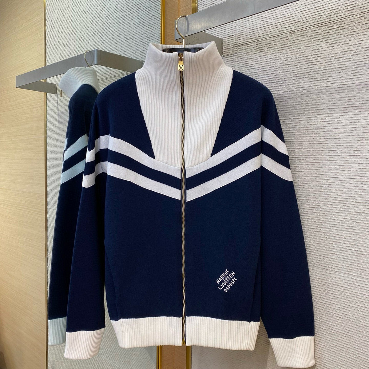 Louis Vuitton Sweaters- Louis Vuitton Lou Zip Jumper Premium Casual Designer Knitwear