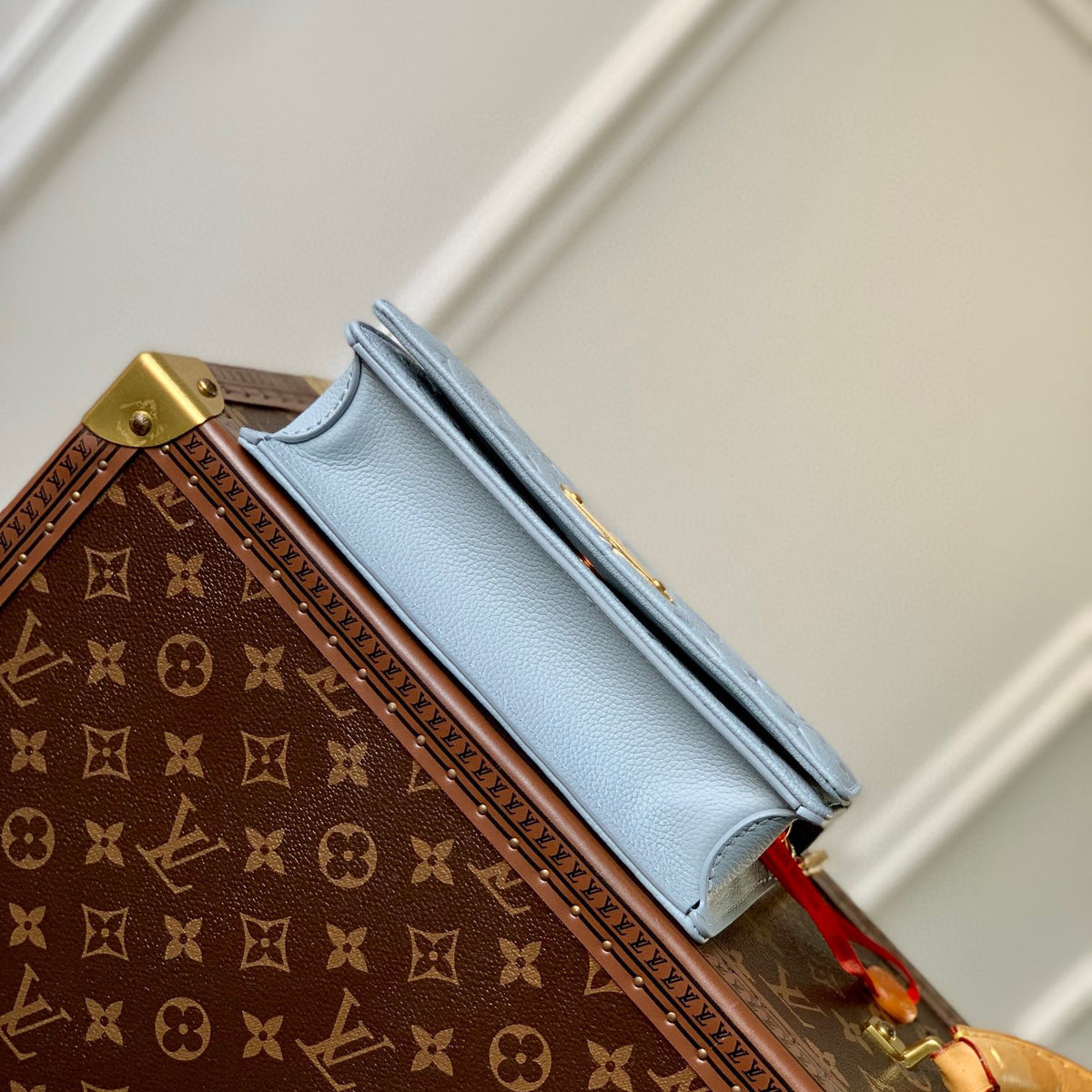 Louis Vuitton Wallets- Louis Vuitton Lou Lily Wallet On Chain Compact Luxury Card Wallet