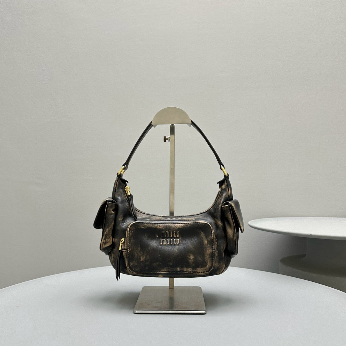 Bags- Miu M Pocket Nappa Leather Bag Elegant Everyday Designer Handbag