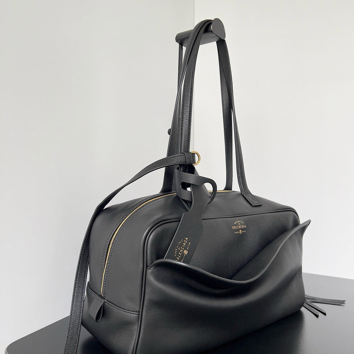 Bags- Bal Carrie Bowling Bag Medium Luxury Designer Leather Handbag