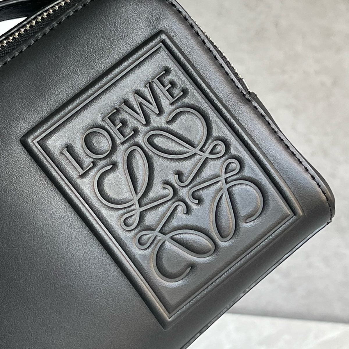 Bags- Loew Mini Camera Crossbody Bag Elegant Everyday Designer Handbag