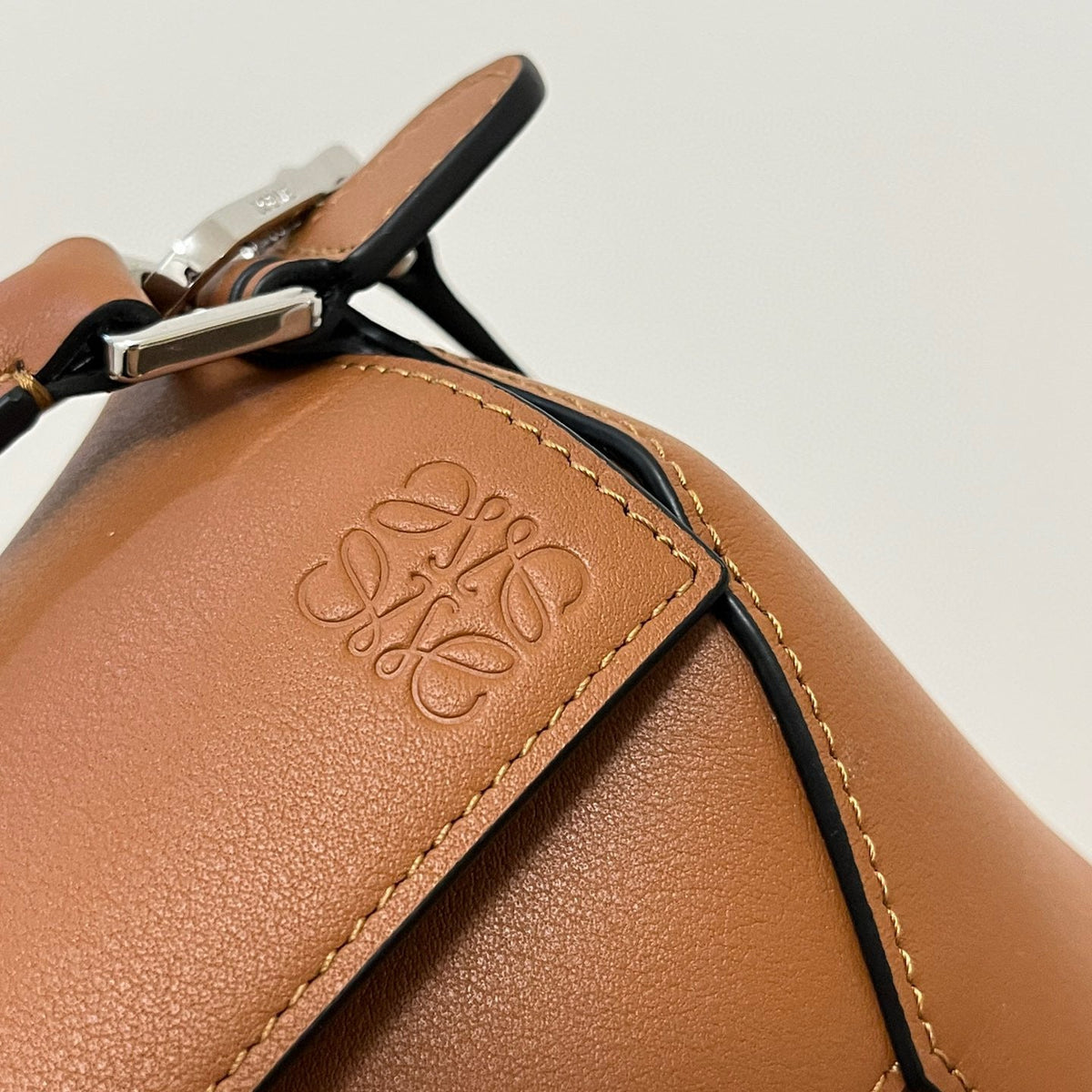 Bags- Loew Mini Puzzle Edge Bag Elegant Everyday Designer Handbag