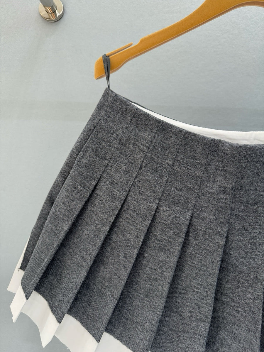 Skirts? Miu M Skirt Elegant Designer Casual Skirt