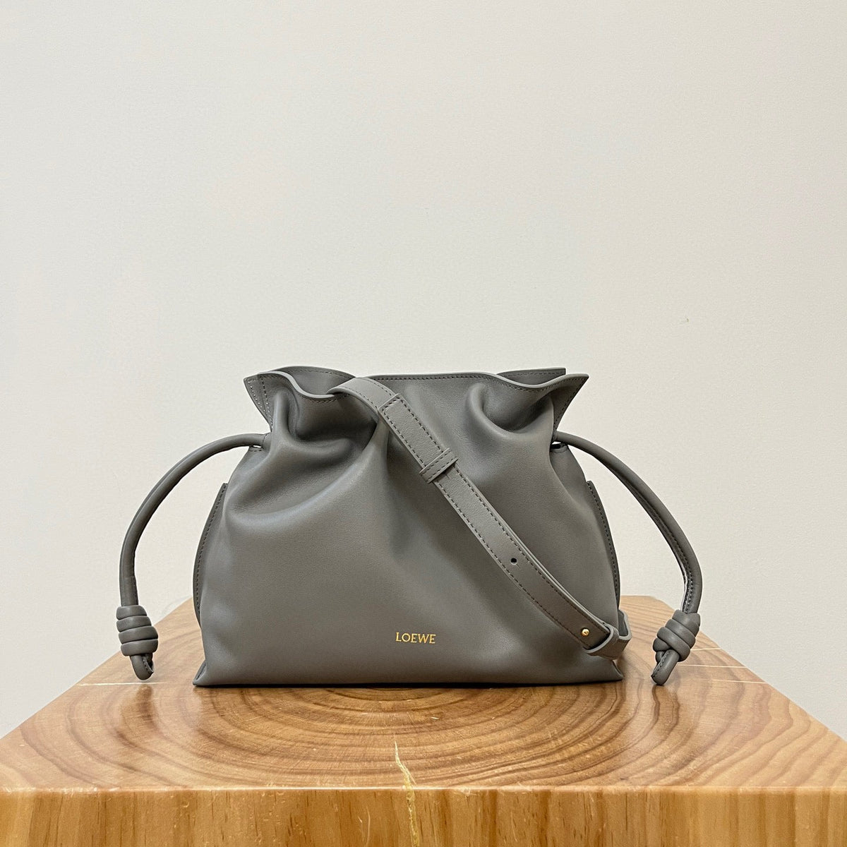 Bags- Loew Flamenco Bag Elegant Everyday Designer Handbag